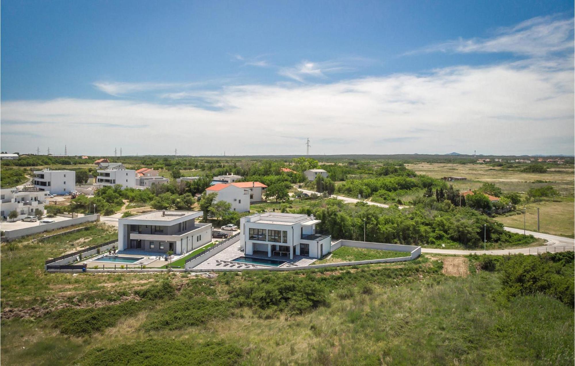 Villa Nin Extérieur photo